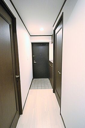 明るい玄関がご...