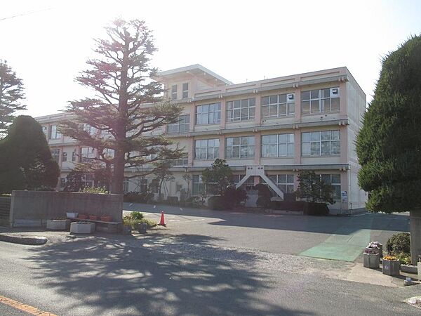 大山西小学校 180m（徒歩2分）