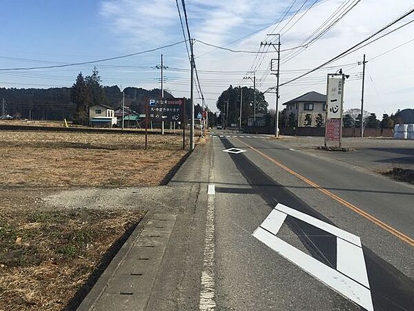 前面道路含む現地写真