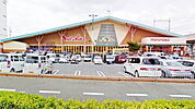 山陽マルナカ貝塚店まで889m