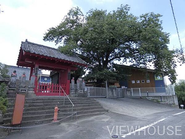 本郷保育園 1589m