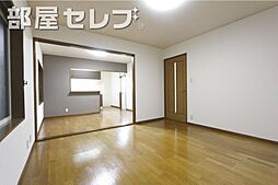 ウエストハウス 1階4LDKのリビング/ダイニング