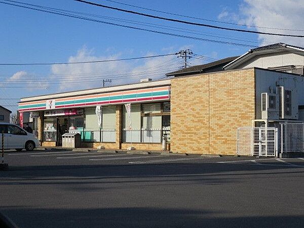 detached 茨城県稲敷郡阿見町大字廻戸303-13
地図を見る
