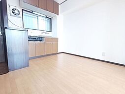 阪急神戸本線 六甲駅 徒歩15分の賃貸マンション 3階2DKのリビング/ダイニング