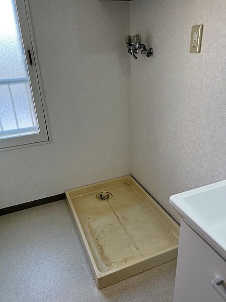 apartment 北海道釧路市浪花町１２丁目3
地図を見る