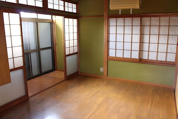 室内