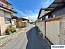 外観：前面道路含む現地写真