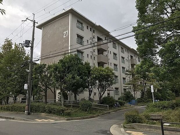 箕面粟生第二住宅27号棟(2LDK) 4階の外観