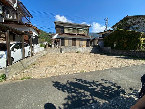 外観：338000047203