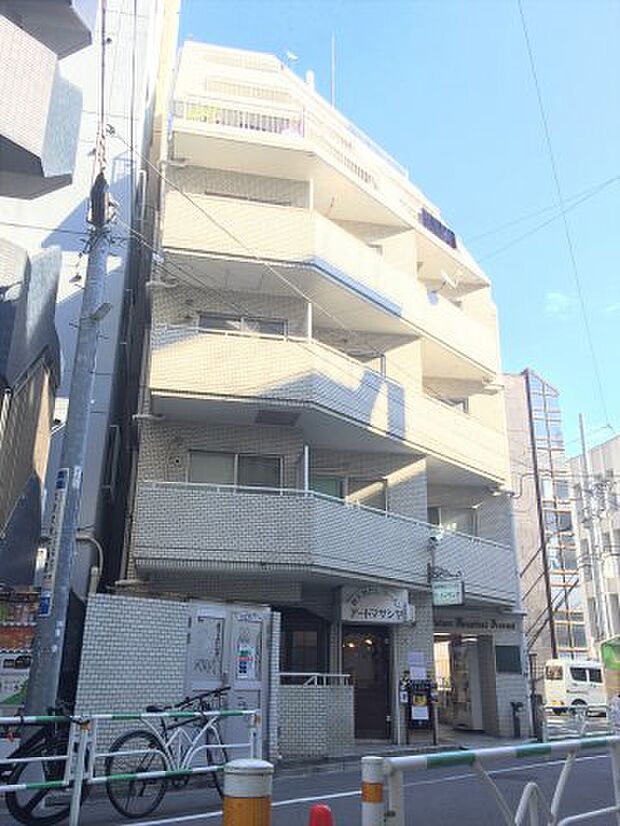 日興パレス南平台アヅマ(1R) 5階の外観