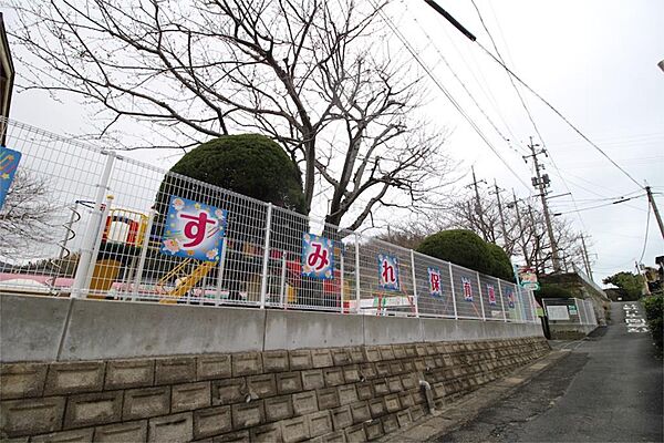 すみれ保育園（2012m）