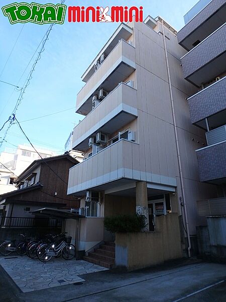 レスポールII 3C｜三重県松阪市京町一区(賃貸アパート1K・3階・20.50㎡)の写真 その1