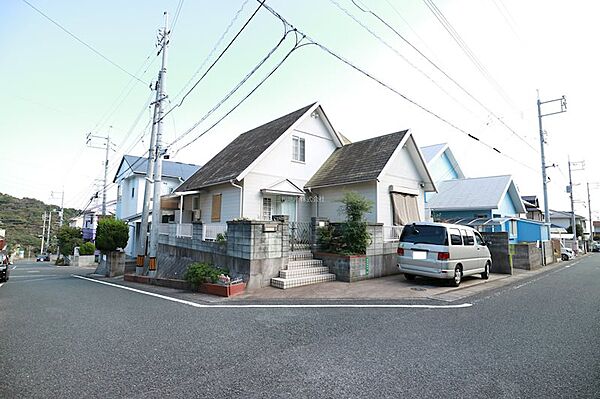 外観：335000031208