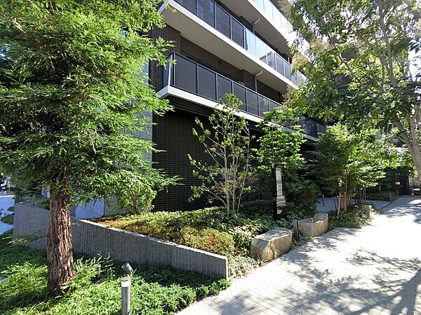 エントランスを拡大表示