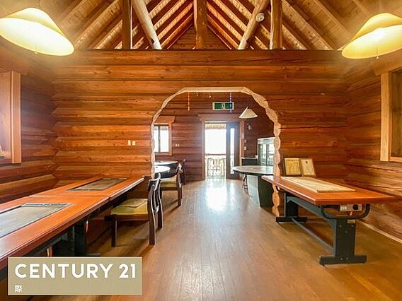 【ログハウス】