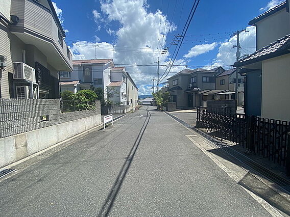 前面道路含む現...