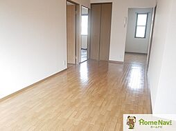 Etoile Court B (エトワールコートＢ棟) 1階2LDKのリビング/ダイニング