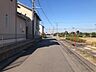 外観：前面道路含む現地写真