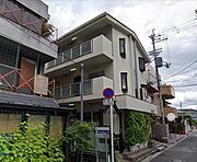 吉田駅より徒歩2分 3階 築37年5ヶ月の賃貸物件