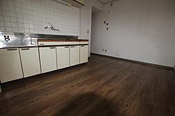 JR山陽本線 福山駅 徒歩26分の賃貸マンション 4階3DKのリビング/ダイニング