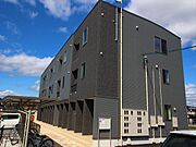 西条駅よりバス15分 徒歩7分 2階 築5年11ヶ月の賃貸物件