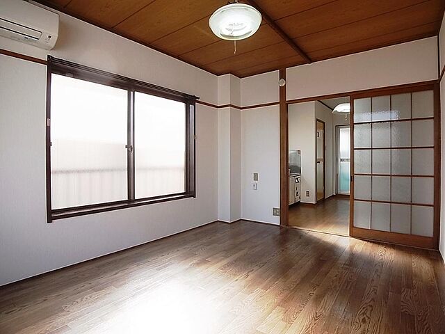 寝室