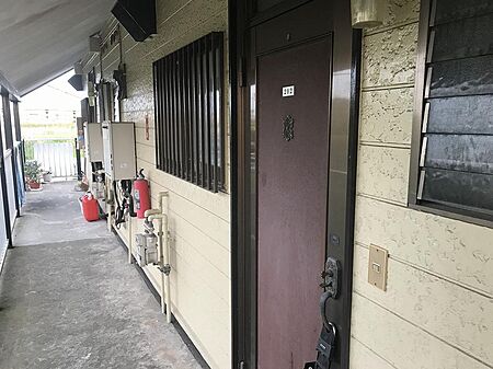 玄関