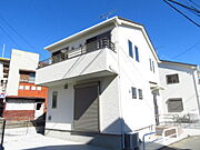 入間市駅より徒歩10分 築5年 2階建の賃貸物件