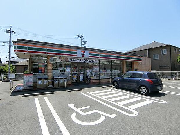 セブンイレブン四街道物井店まで920m