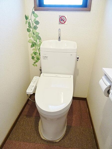 1階トイレ！2階にもトイレあり♪【新設交換】