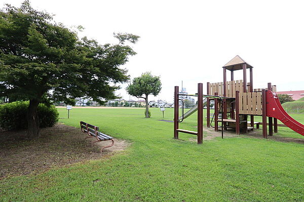 山川公園（949m）