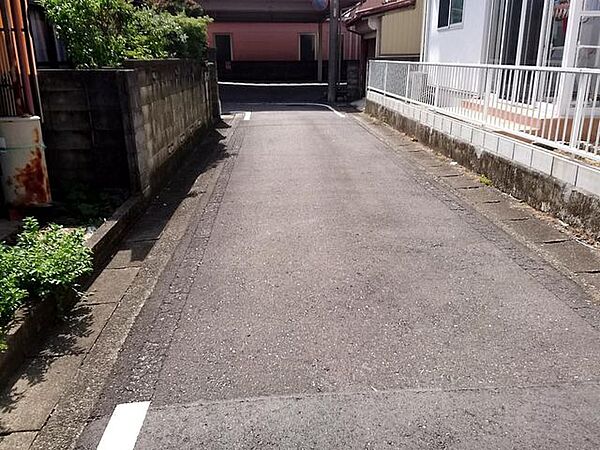 前面道路含む現地写真