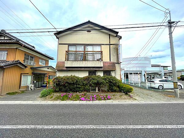 detached 福島県田村市船引町船引字大日坊45-3
地図を見る