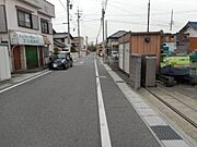 ＊東側前面道路＊幅員約4.6ｍ、間口約7.6ｍです。