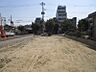 外観：松虫通に面しています。土地約７３．９６坪付きの売土地です。南向きで、土地間口も広々約１０ｍです。建築条件ありません、お好きなハウスメーカーや工務店で建築が出来ます。