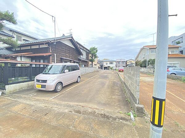 東側間口