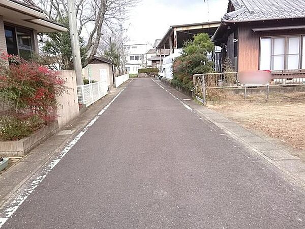前面道路含む現地写真