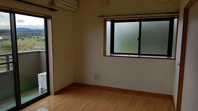 寝室 双葉郡富岡町大字上郡山字清水72-2