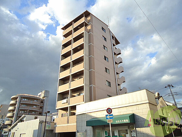 ポルトボヌール 702｜大阪府池田市西本町(賃貸マンション1R・7階・30.34㎡)の写真 その1