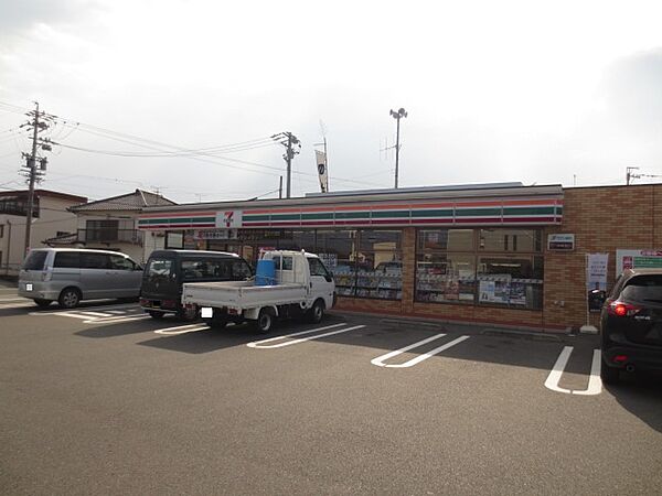 セブンイレブン 新居町浜名店（925m）
