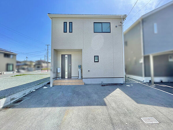 外観：328000485779