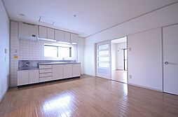 広島電鉄宮島線 修大協創中高前駅 徒歩20分の賃貸マンション 4階3LDKのリビング/ダイニング