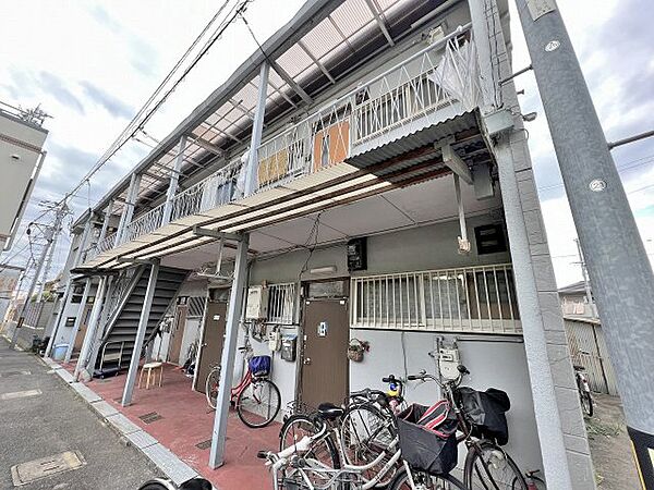 J’S Apartment ｜大阪府松原市上田7丁目(賃貸アパート2K・2階・30.00㎡)の写真 その1