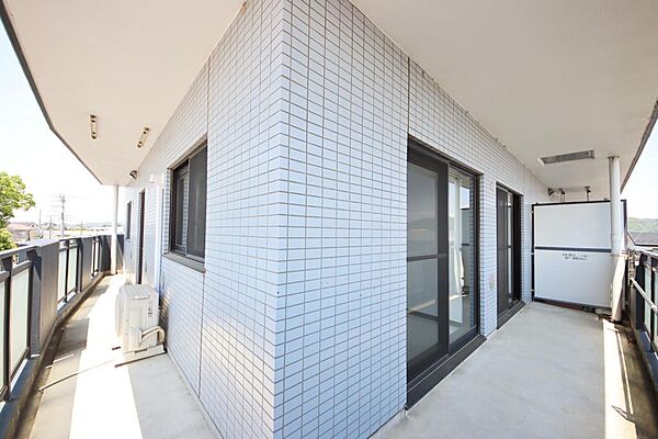 apartment 栃木県足利市中川町