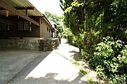 前面道路です。東→西