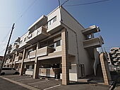 神戸市西区南別府１丁目 3階建 築35年のイメージ
