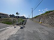 前面道路が広めです