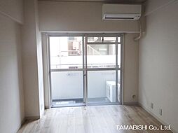 都営大江戸線 若松河田駅 徒歩1分の賃貸マンション 6階1Kのリビング/ダイニング