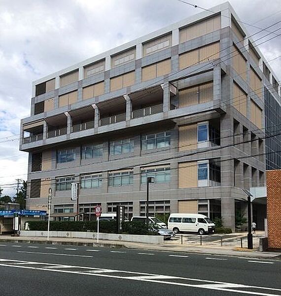 舞鶴市中総合会館 600m