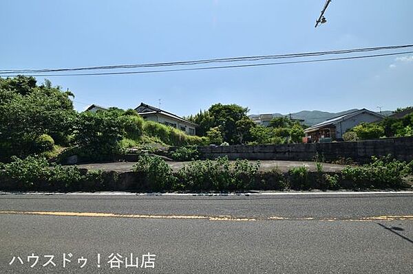 ”喜入瀬々串町・国道226線沿いの売地”の外観